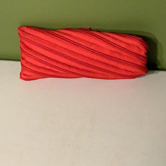 Zipit Red Monster Pencil Case - Picture 3 of 3